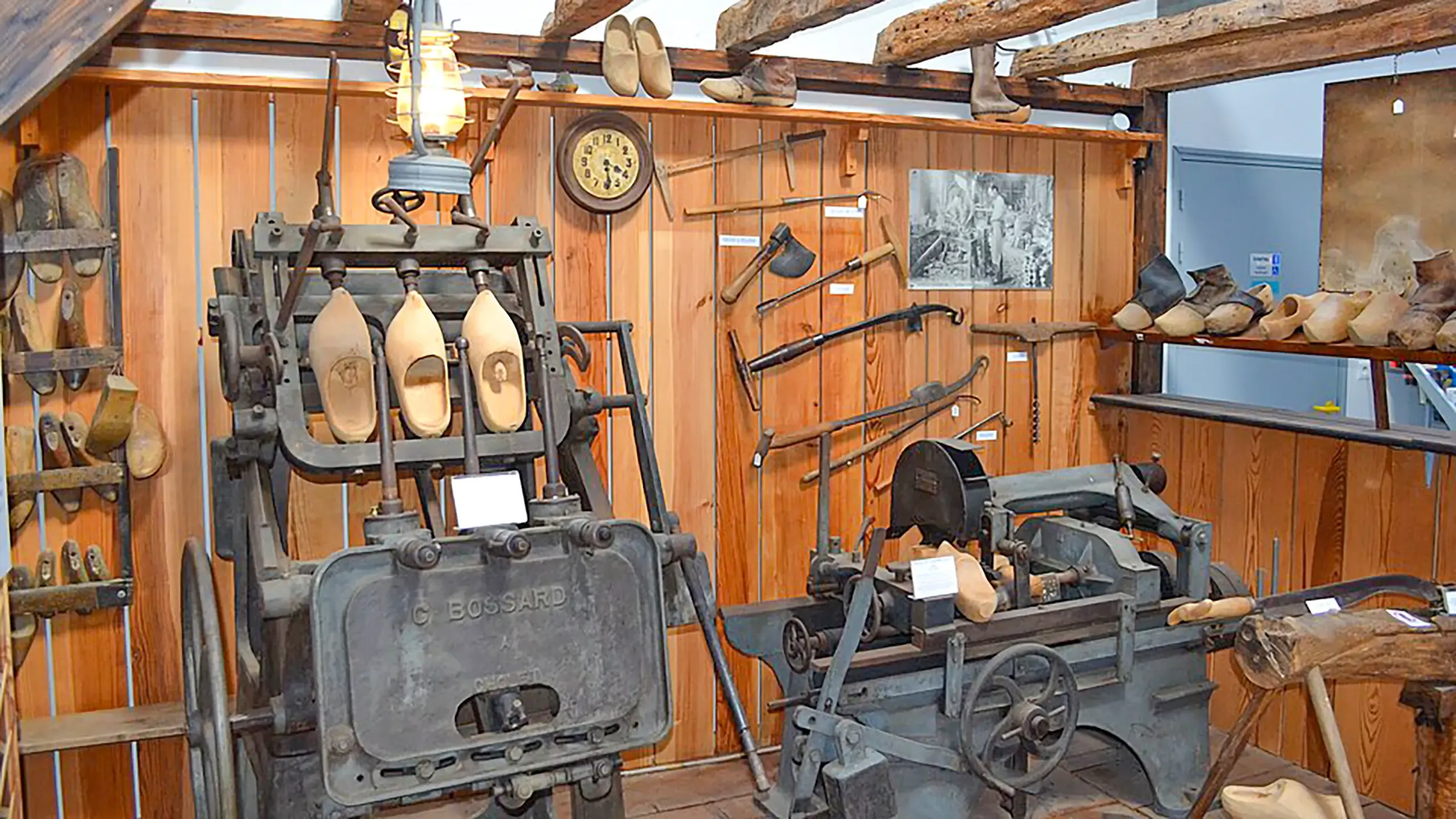 Visitez le Musée de la Chaussure, dans la Drôme, avec le Pass Patrimoine. ©Jujubier CC BY-SA 4.0