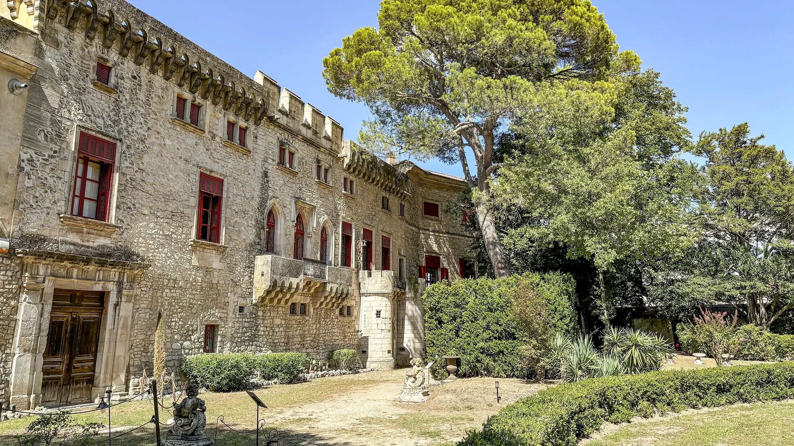 Visitez le Château de Thézan dans le Vaucluse avec le Pass Patrimoine © Alexis Bilger