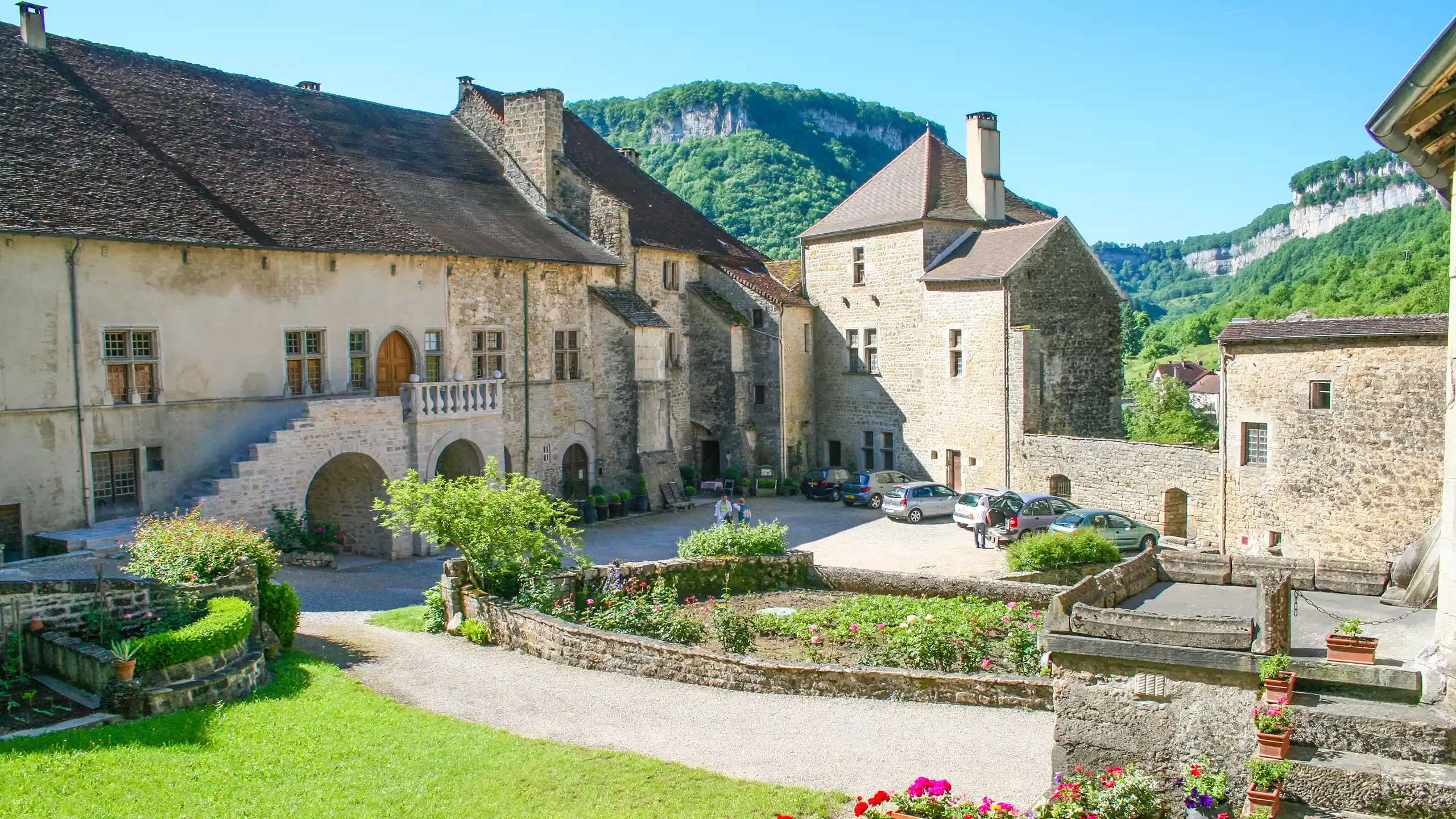 Visitez l'Abbaye de Baume-les-Messieurs dans le Jura avec le Pass Patrimoine © Jean-Pol GRANDMONT, CC BY 3.0