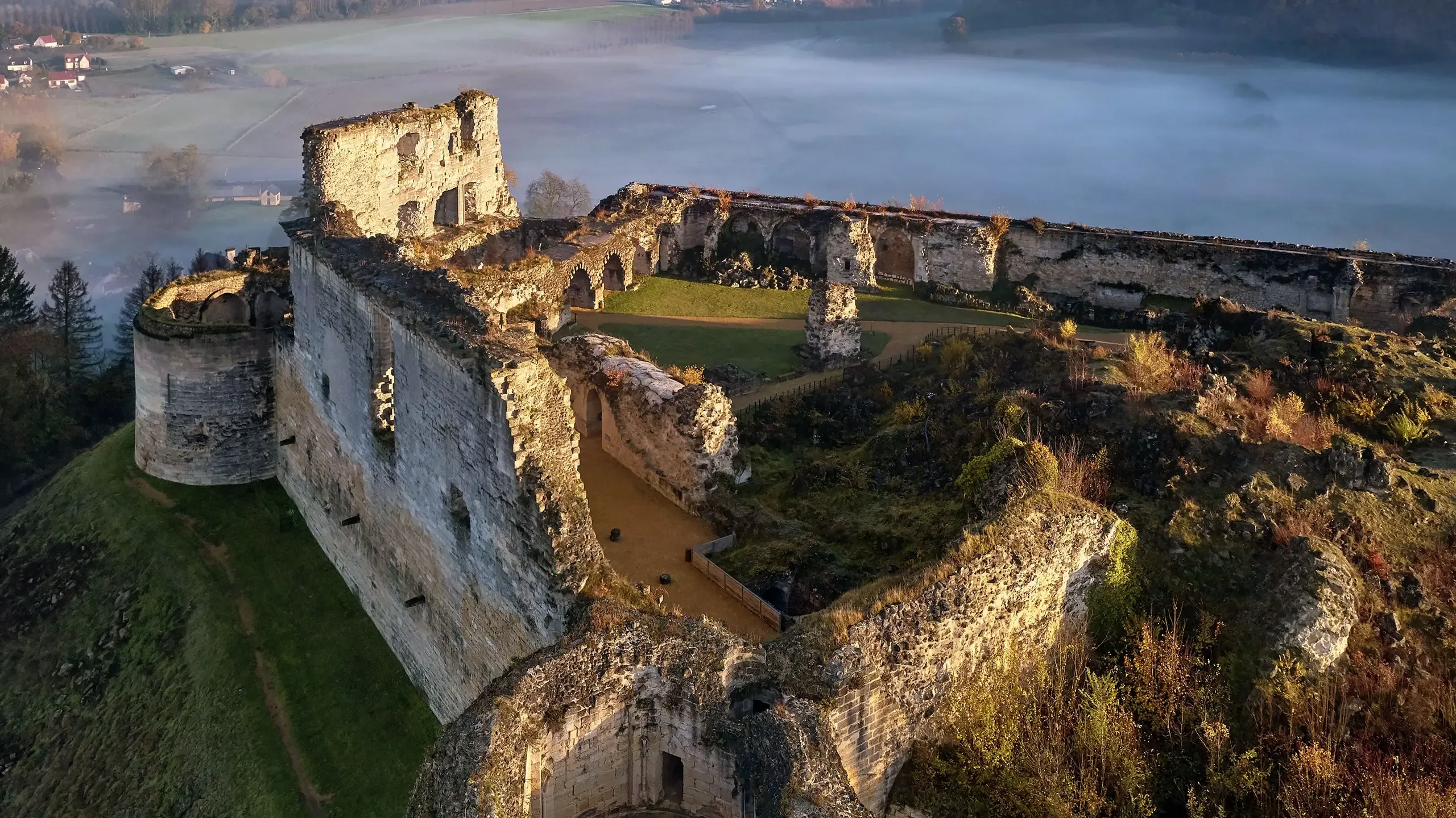 Château de Coucy à visiter dans l’Aisne avec le Pass Patrimoine © Centre des monuments nationaux - Christian Gluckman