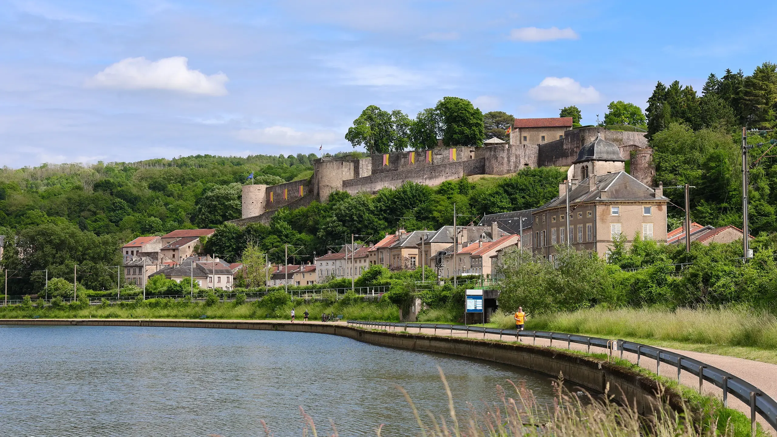 Visitez le Château de Sierck sur les bords de la Moselle avec le Pass Patrimoine © Sybil BECKER