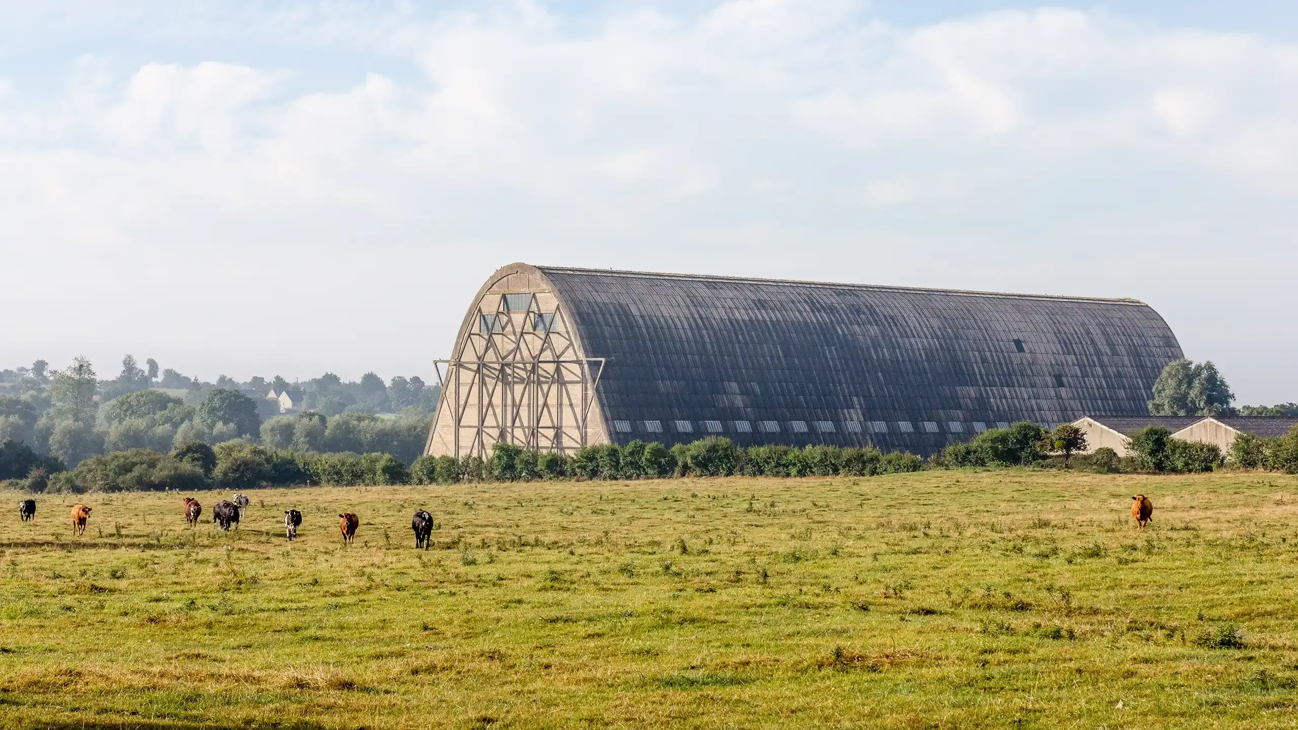 Hangar à Dirigeables d'Écausseville à visiter dans la Manche ©Édouard Hue, CC BY-SA 3.0