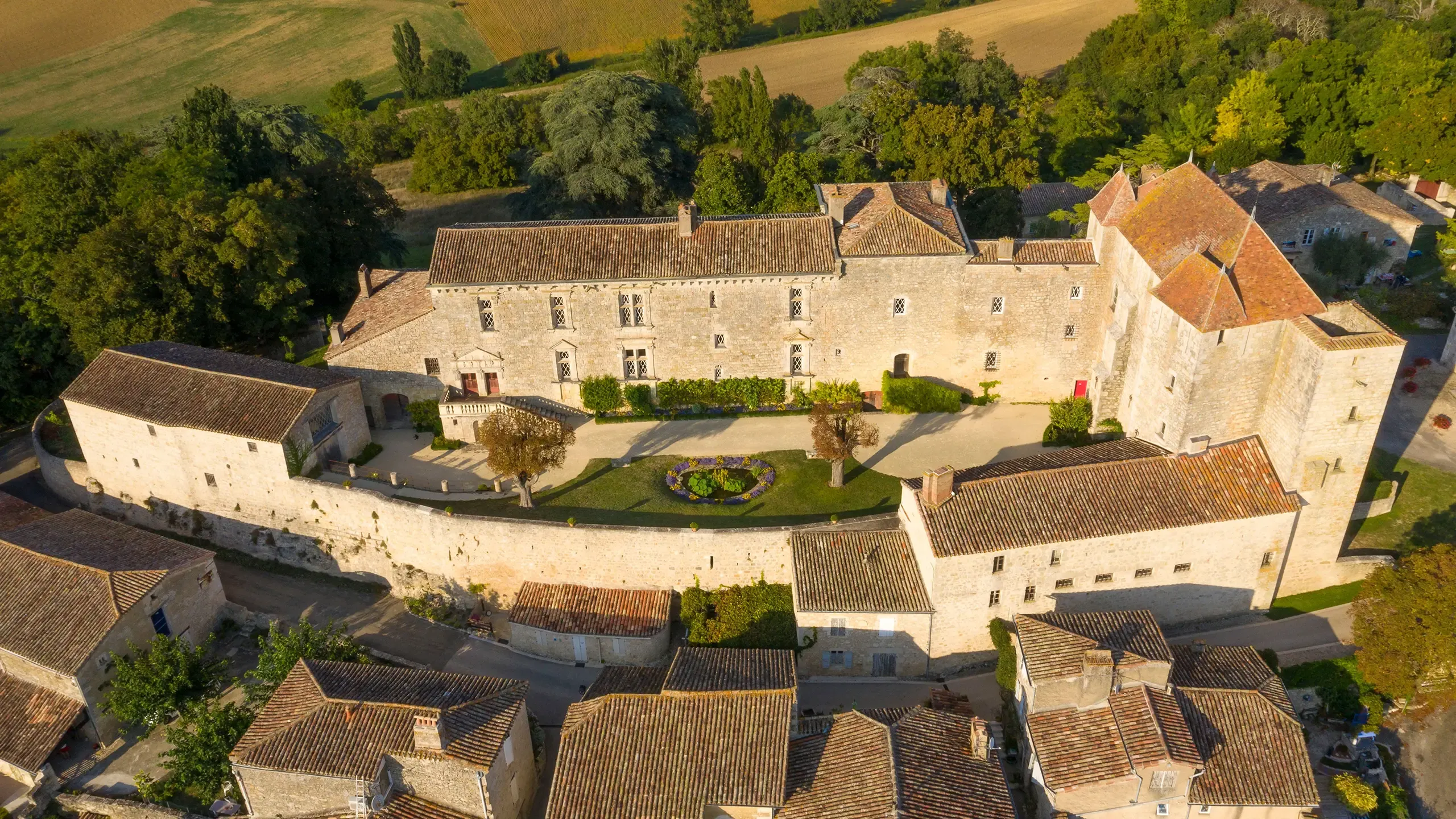 Château de Gramont à visiter dans le Tarn-et-Garonne © Centre des monuments nationaux - Eric Sanders