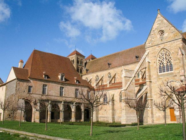 Cloître de Souvigny © Grand Site Clunisien de Souvigny