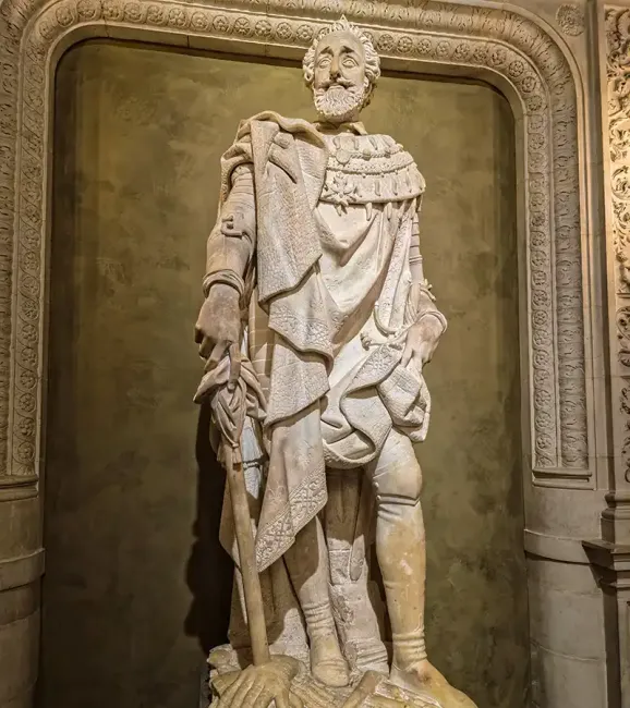 Statue d'Henri IV au château de Pau © Château de Pau / Julie Clément.