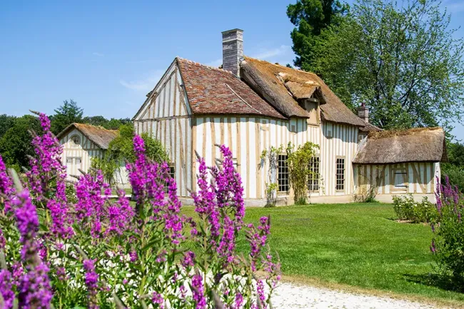 Hameau du parc de Chantilly © Château de Chantilly - Elisa TATO