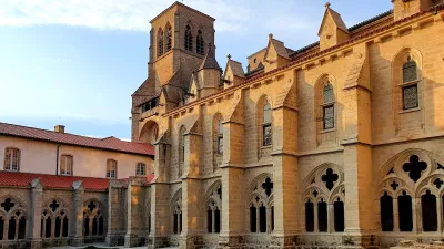 Visitez l’abbaye de La Chaise-Dieu, en Haute-Loire avec la Pass Patrimoine. © Syndicat mixte Projet Chaise-Dieu, AGB